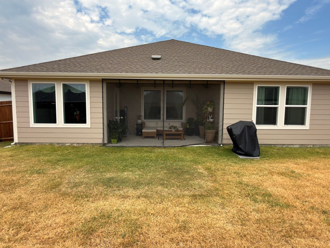 Building Photo - 403 Silverbirch Dr