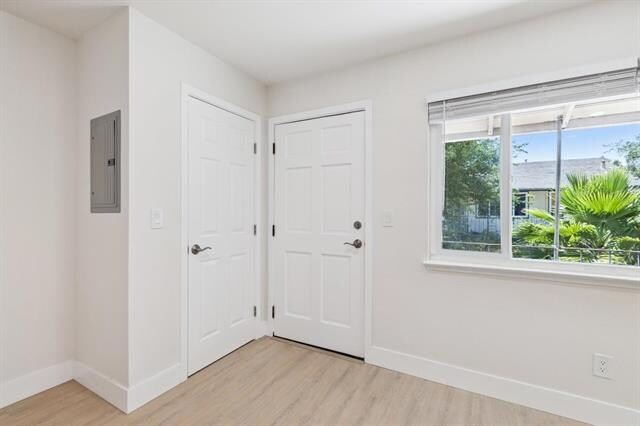 Building Photo - 5723 Via Monte Dr