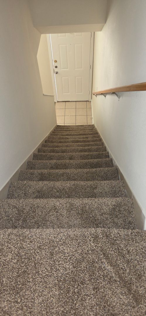 Building Photo - 809 Leifester Cir