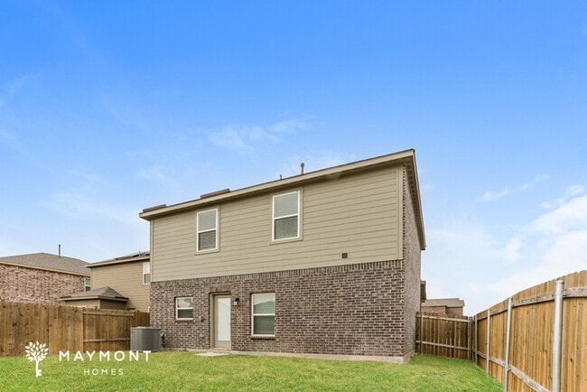 Building Photo - 1221 Ginsburg Ln