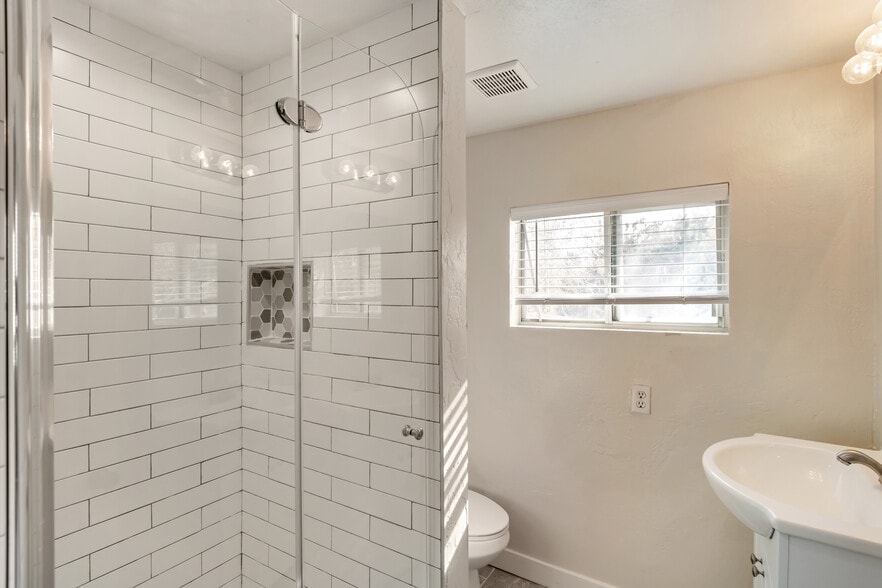 Bathroom 1 - 1884 E 4500 S