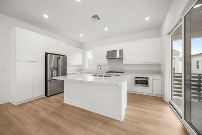 Building Photo - 124 Tiffin