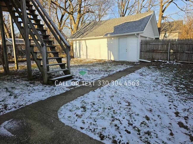 Building Photo - 1014 Berwin St