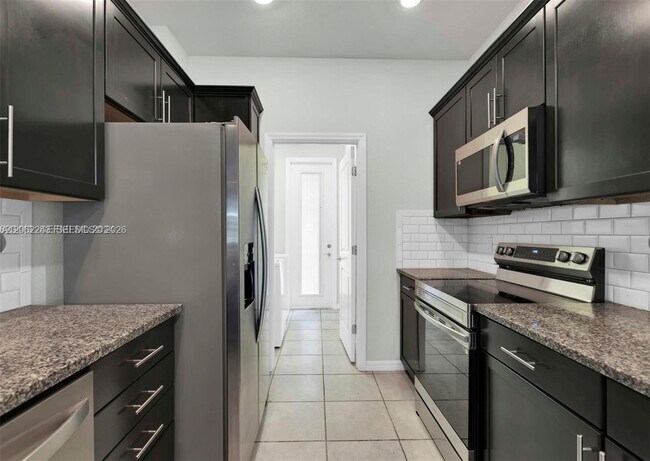 Building Photo - 1240 Eucalyptus Dr