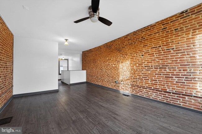 Building Photo - 1602 Latrobe St