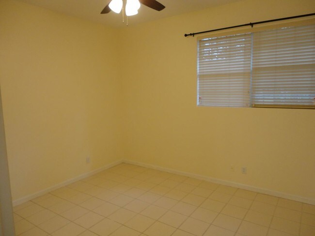 Building Photo - Cute Studio/Mother-in-law Suite PENDING LEASE