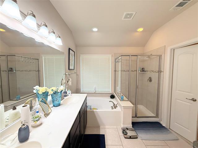 Building Photo - 880 Merino Drive