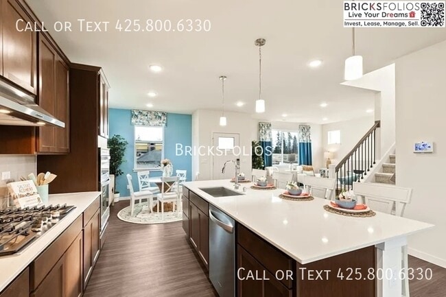 Building Photo - 5163 86th Ave NE