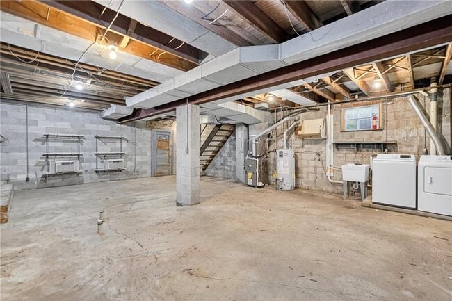 Building Photo - 311 Fairview Ave
