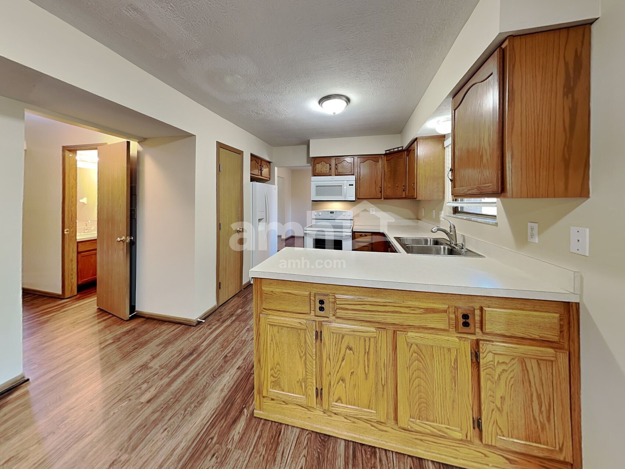 Building Photo - 3452 Oak Bend Blvd