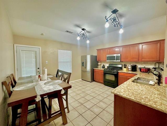 Building Photo - 717 Kentucky Derby Ln