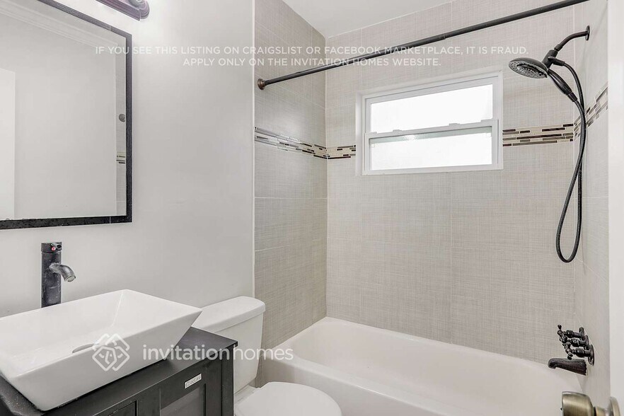 Building Photo - 5998 12th Way N