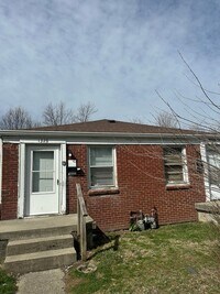 Building Photo - 1326 Medford Ave