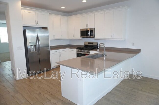 Building Photo - 36610 W Mediterranean Way
