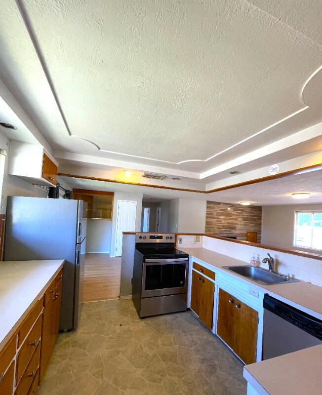 Building Photo - 1112 Yew St