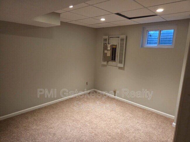 Building Photo - 9834 Chimney Sweep Ln