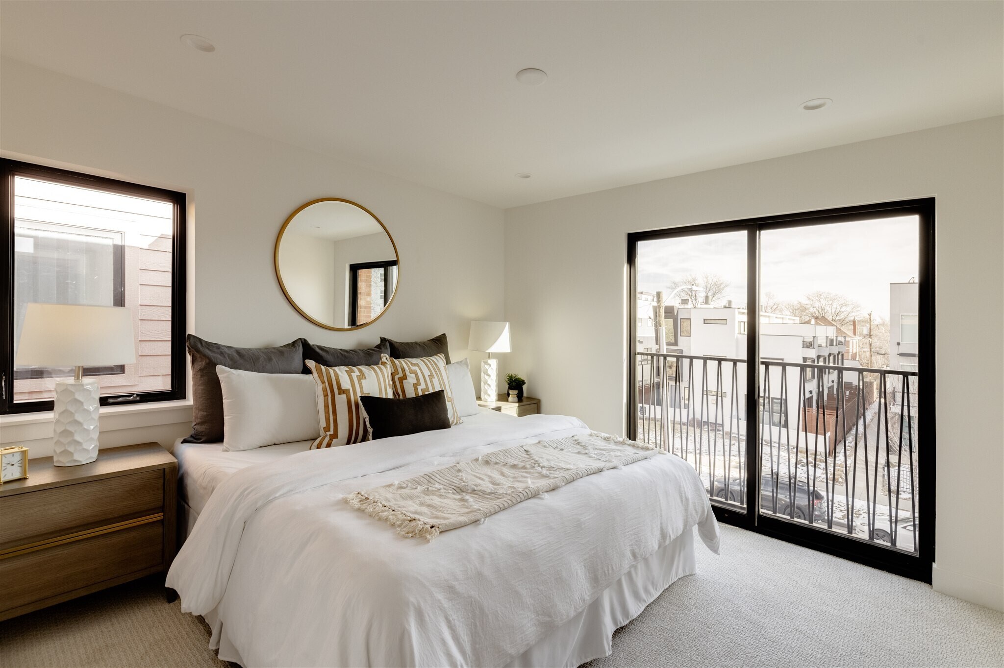 Building Photo - 1755 N Williams St