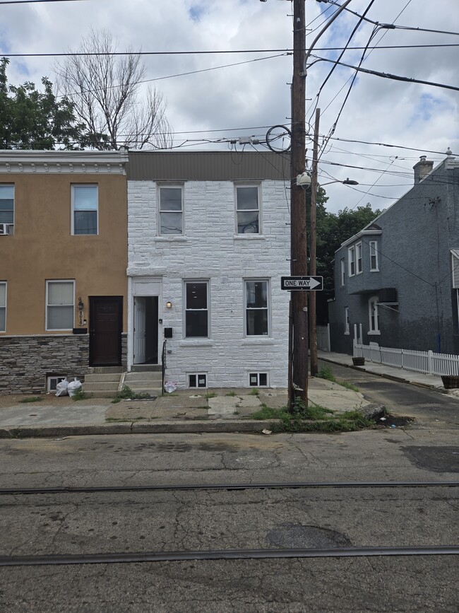 Building Photo - 4018 Ogden St