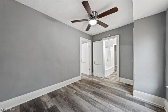 Building Photo - 3753 W 139th St