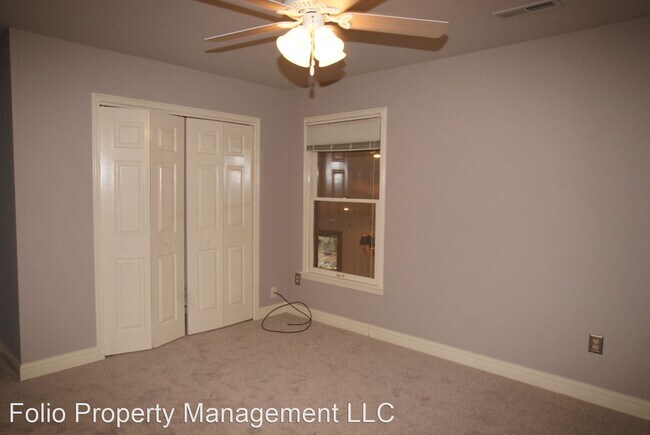 Building Photo - 4 br, 4 bath House - 10016 Bluff Drive