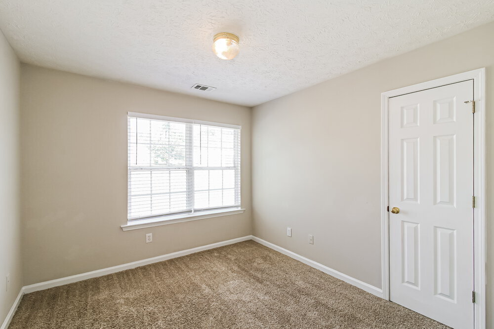 Building Photo - 1309 Kent Manor