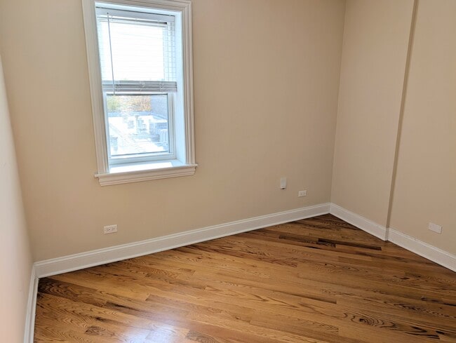 Building Photo - 4016 N Central Park Ave