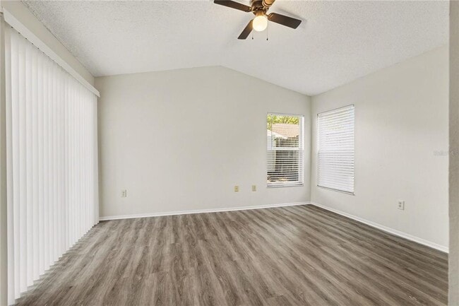 Building Photo - 13618 Laraway Dr