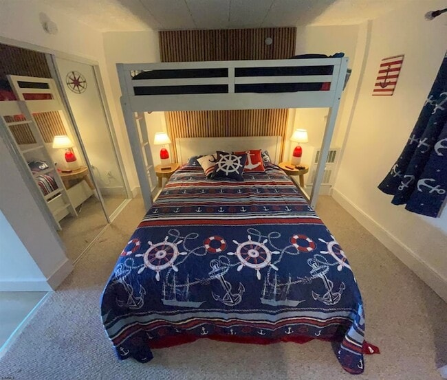 Building Photo - 9415 Pacific Ave