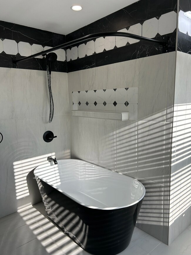 Building Photo - 72 Delaware Ave