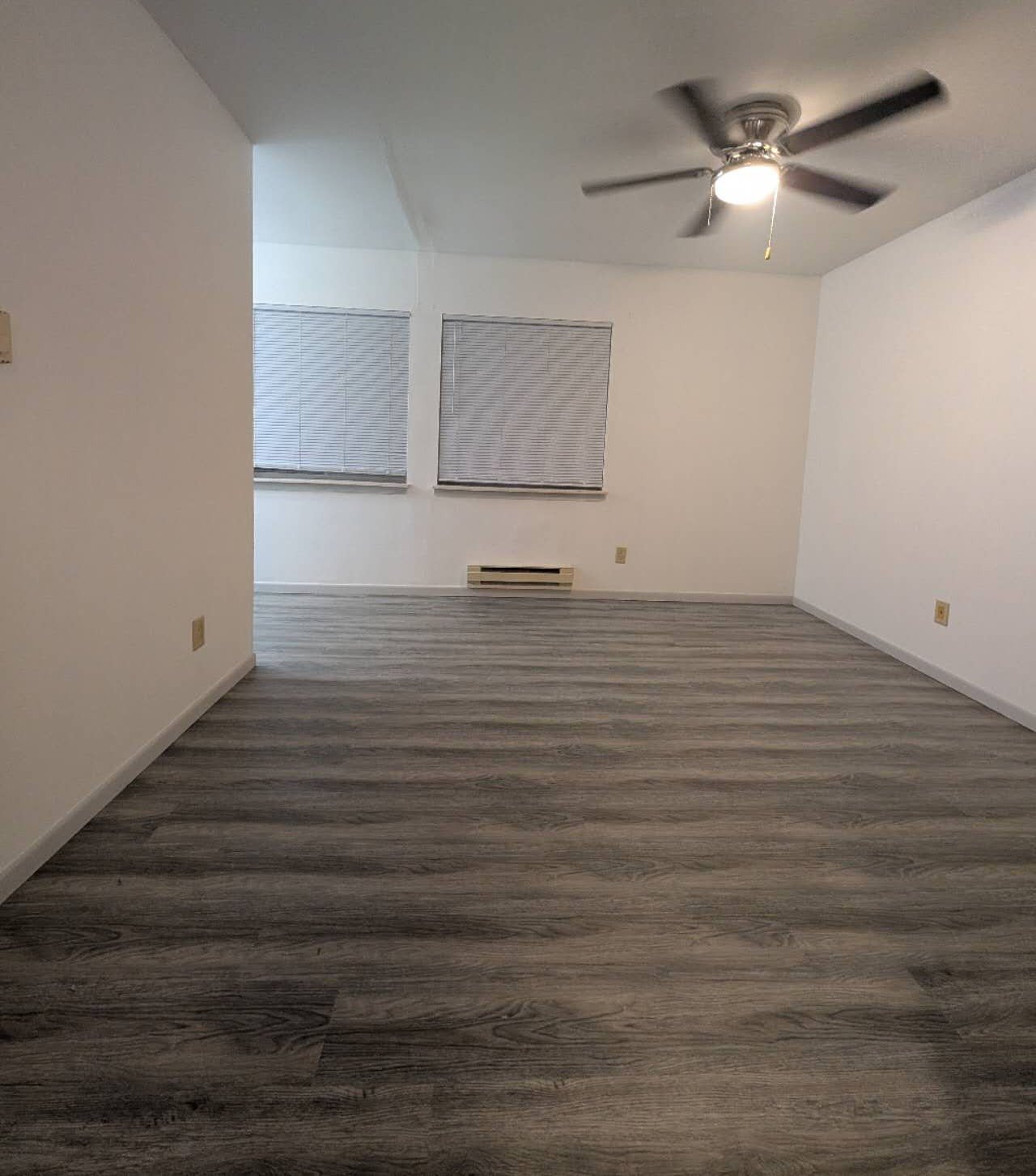 Building Photo - 1144 Morraine View Dr