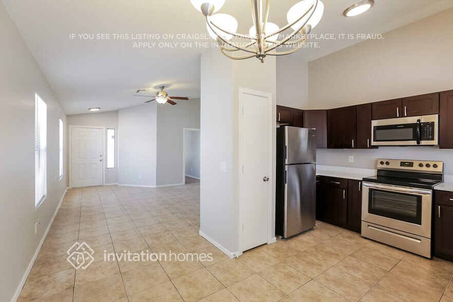 Building Photo - 6309 W Nez Perce St