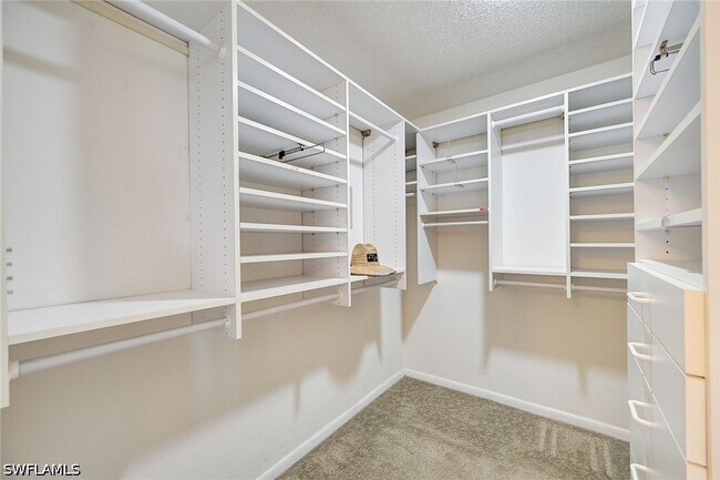 Building Photo - 4530 Gulf Shore Blvd N