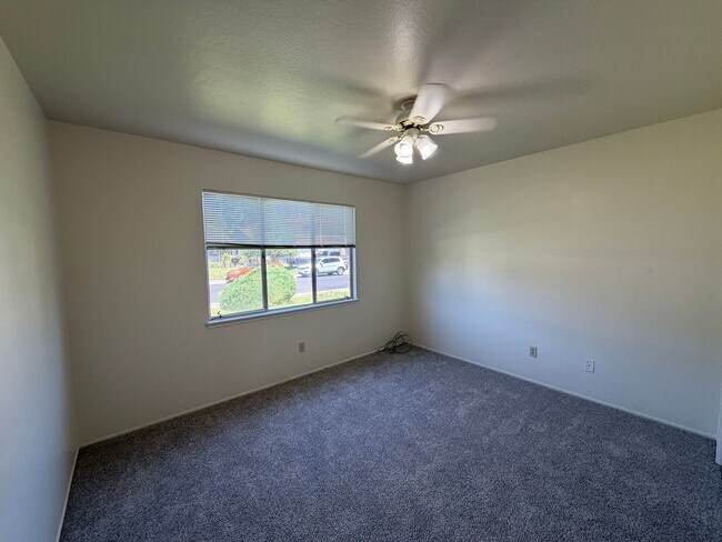 Building Photo - 2832 Sweet Way
