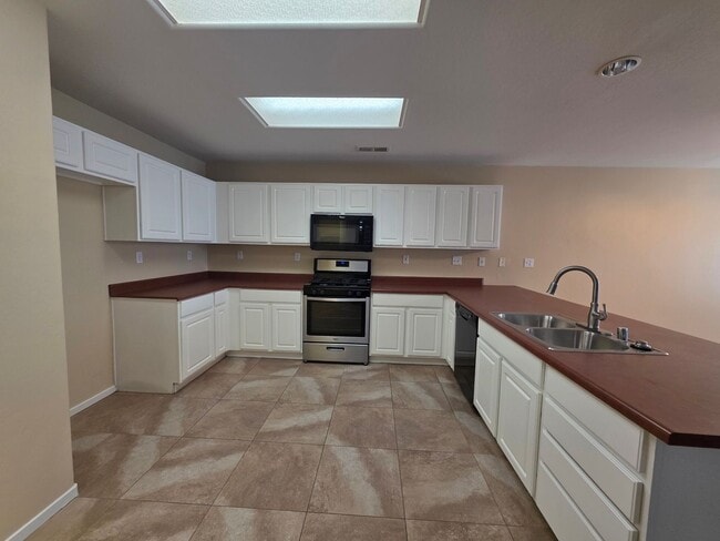 Building Photo - 6309 Lost Peak Ct