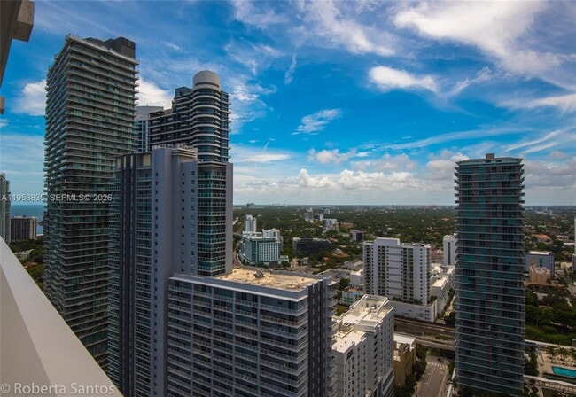 Building Photo - 1080 Brickell Ave