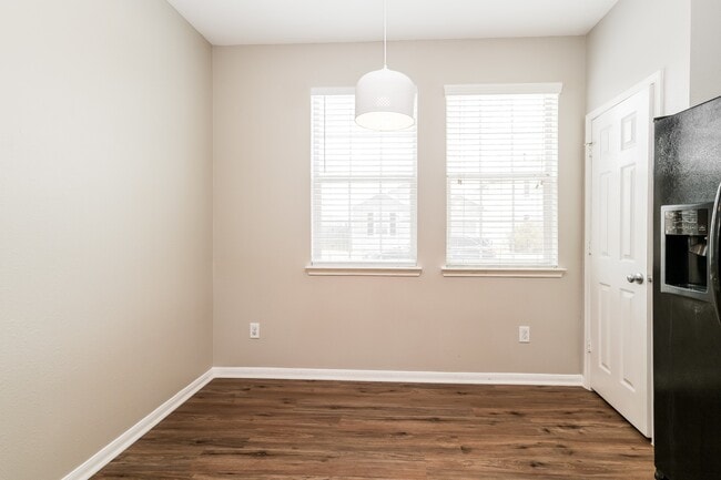 Building Photo - 21702 Mossy Field Ln