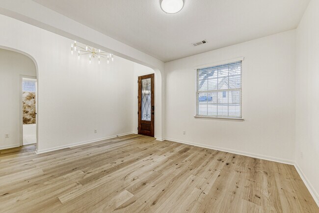 Building Photo - 5013 Pyrenees Pass