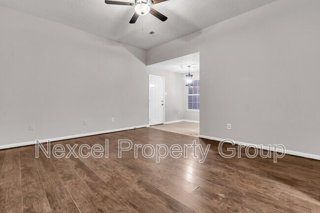 Building Photo - 4236 Appian Dr