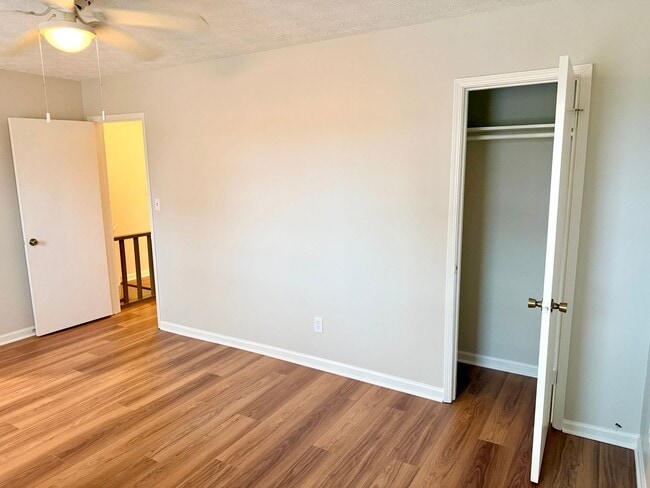 Building Photo - Welcome to this charming 2-bedroom, 1.5-bathroom home nestled in the lively community of Stockbri...