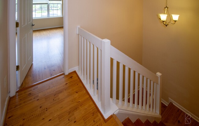 Building Photo - Townhome in 28273