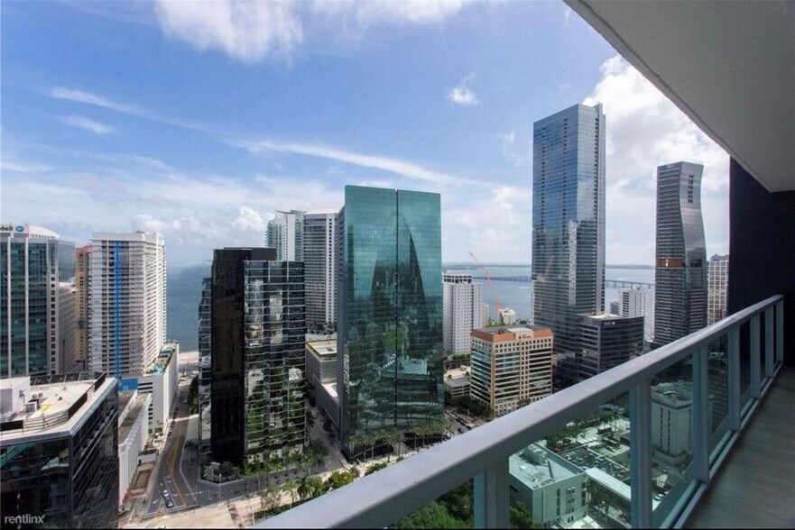Building Photo - 1250 S Miami Ave