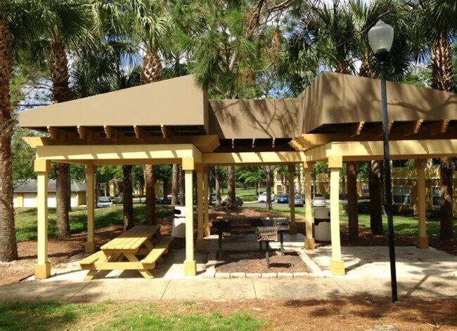Building Photo - 2674 Robert Trent Jones Dr