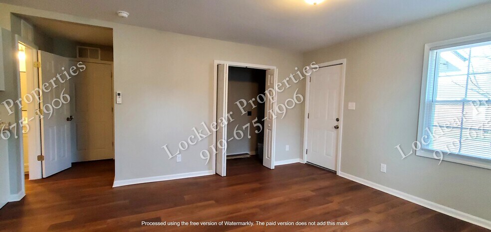 laundry closet - 603 Hugh St