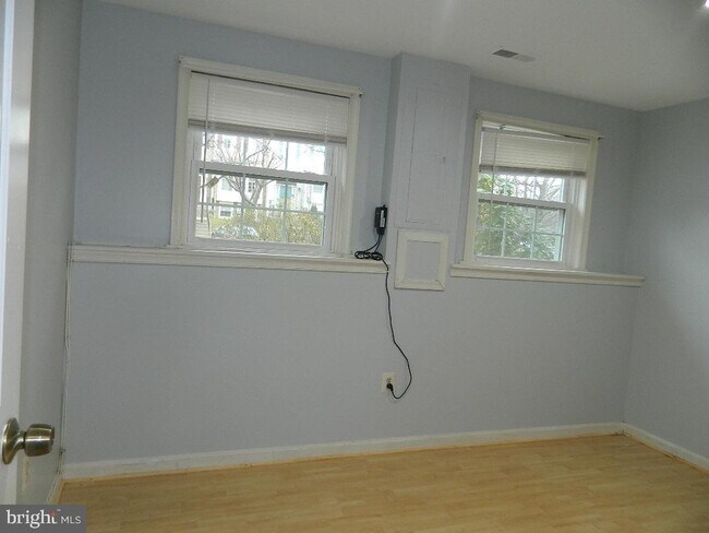 Building Photo - 18520 Cherry Laurel Ln
