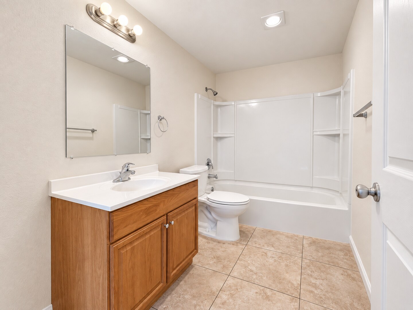 Building Photo - 9906 Buena Vista Dr