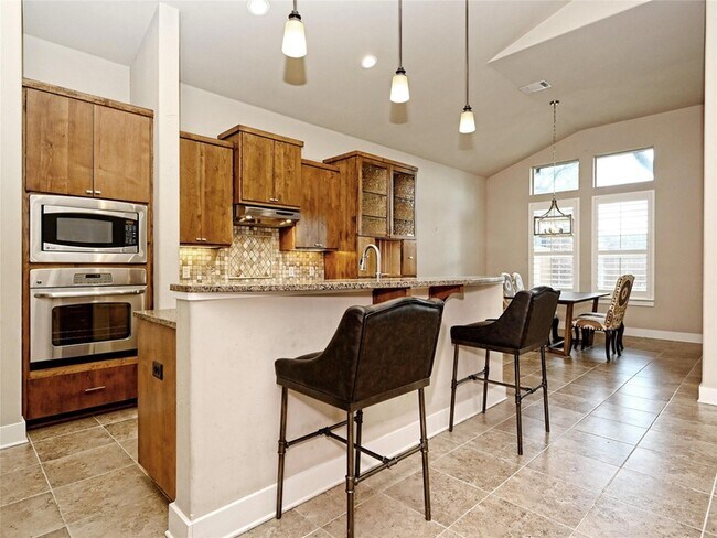 Building Photo - 3001 Noack Dr
