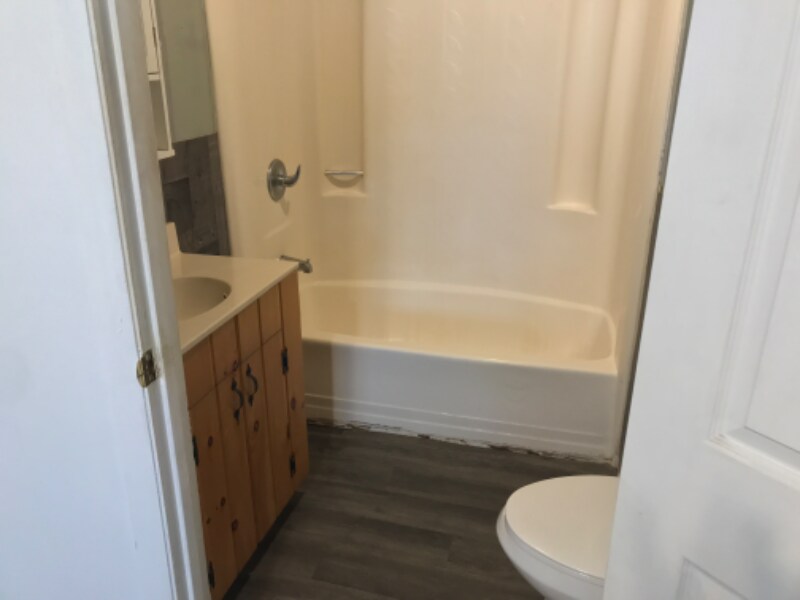 Building Photo - 10032 Hwy 421 S