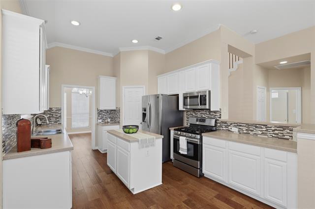 Building Photo - 4077 Truman Dr