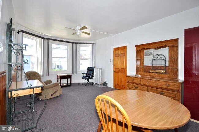 Building Photo - 223 Ryers Ave