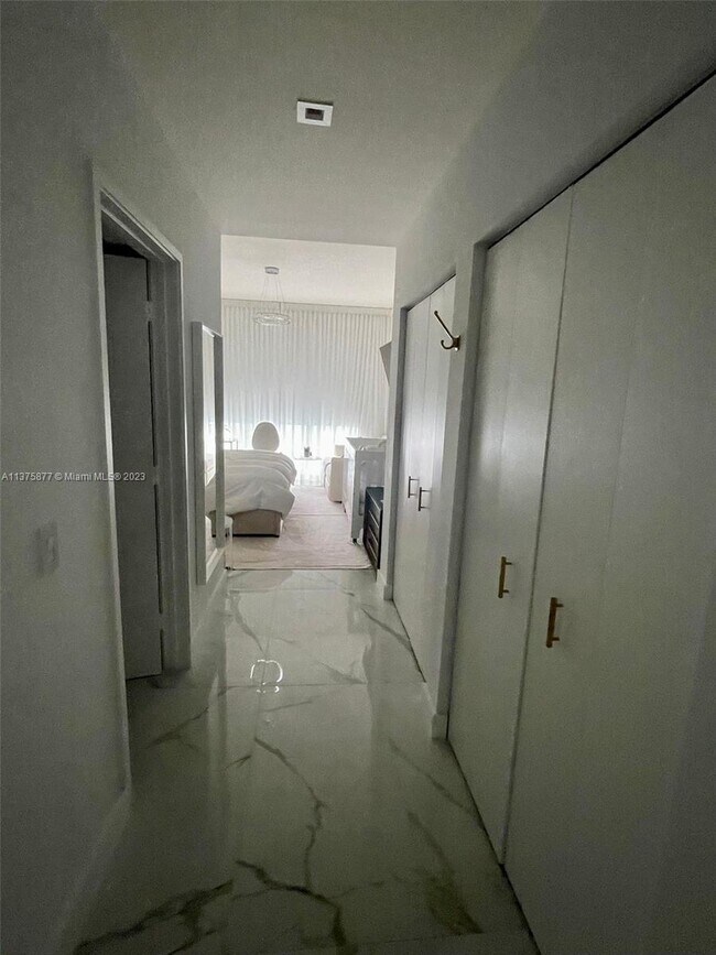 Building Photo - 330 Sunny Isles Blvd